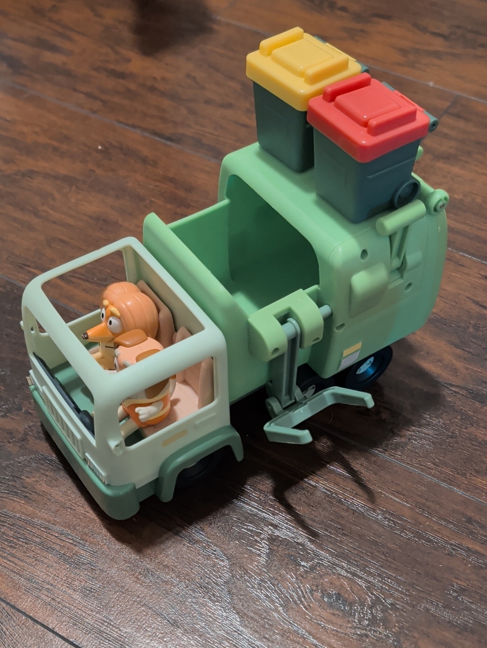 Children's Green Garbage Truck Toy with Orange Figures